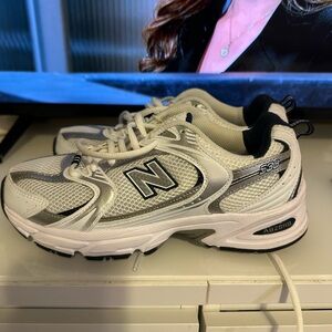 New Balance 530 White and Black Running Shoes